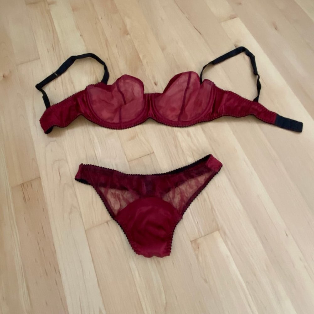 FLEUR SILK BRA & PANTIES